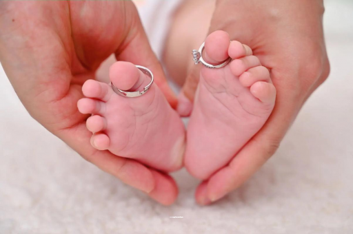 南安宝宝头发少缺什么